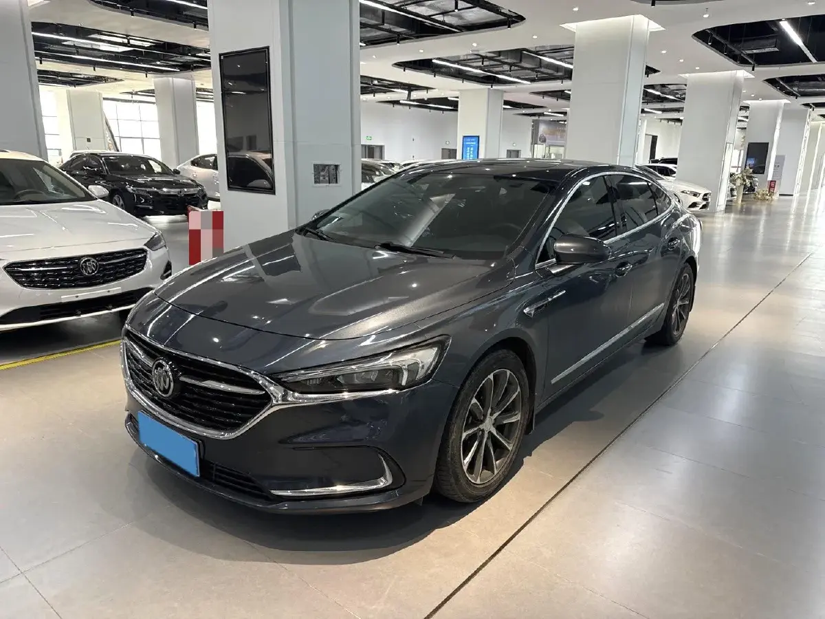 2019 Buick Larcosse 2.0T 241HP L4 9AT