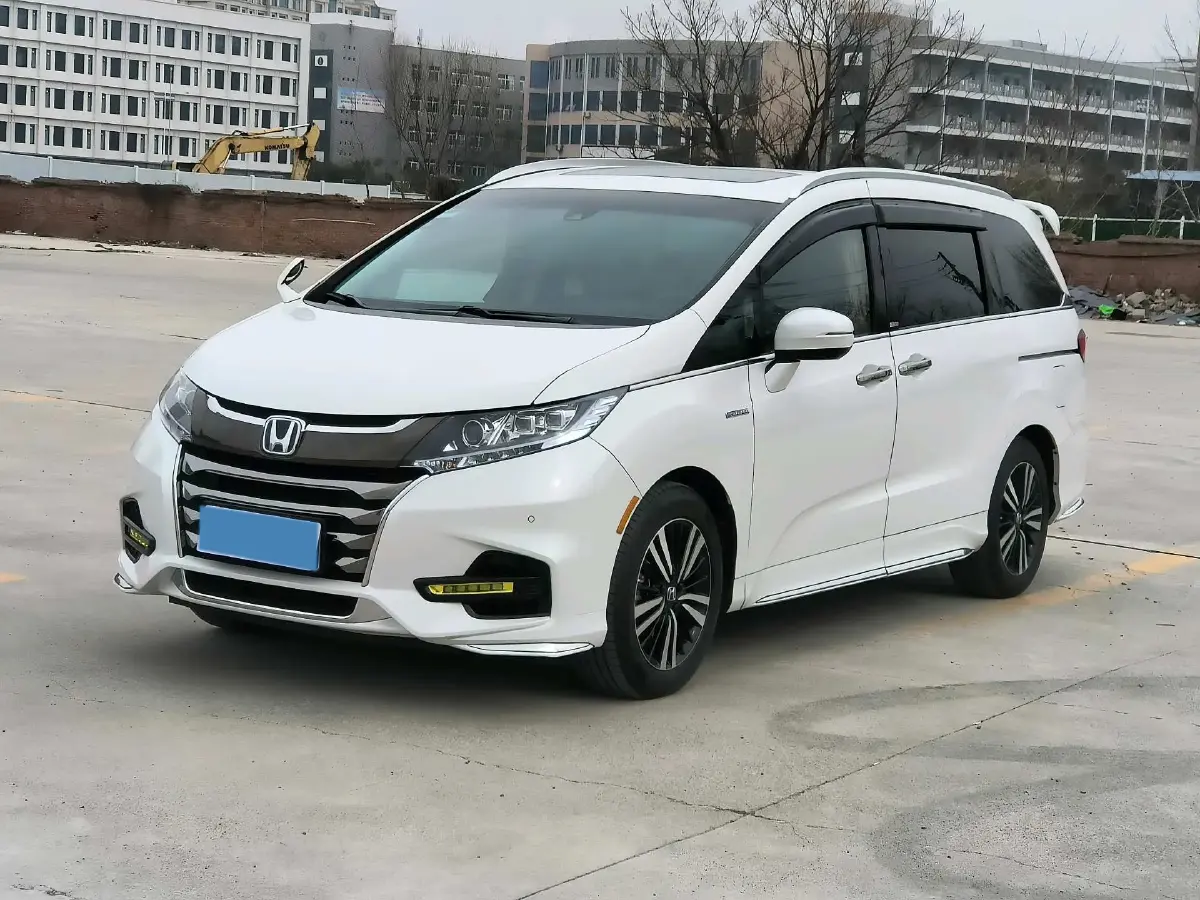 2021 Honda Odyssey 2.0L 146HP L4 E-CVT Hybrid