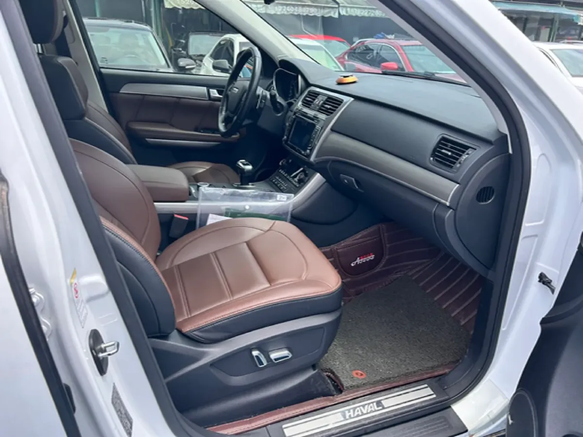 2017 Haval H8 2.0T 252HP L4 8AT,autocango,china used car exporter,china ev exporter,chinese used car exporter,chinese used ev exporter