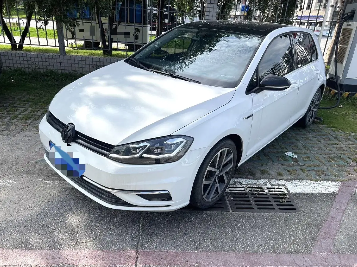 2019 Volkswagen Golf 1.4T 150HP L4 7DCT