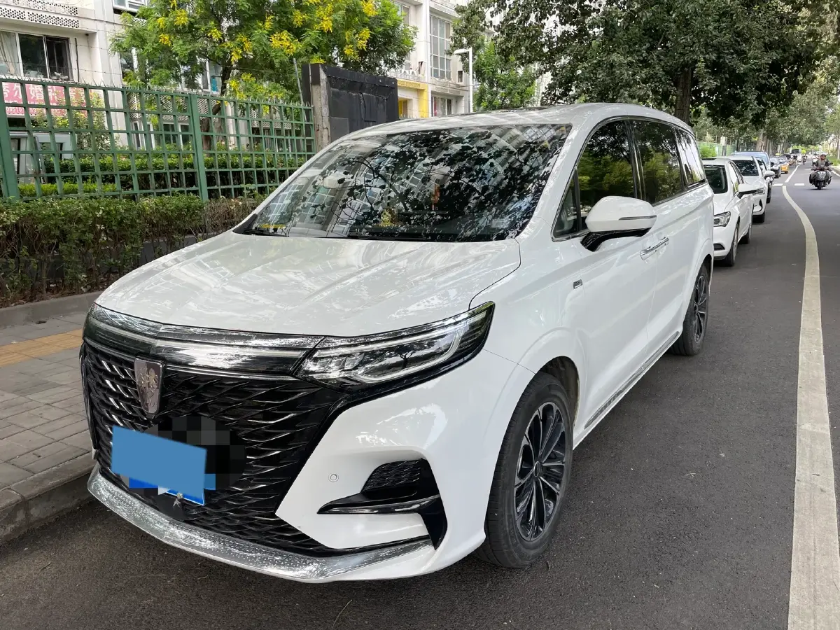 2021 Roewe iMAX8 2.0T 234HP L4 8AT