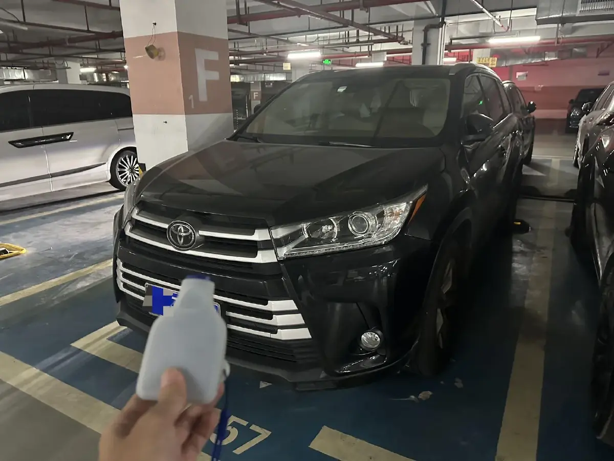 2018 Toyota Highlander 2.0T 220HP L4 6AT