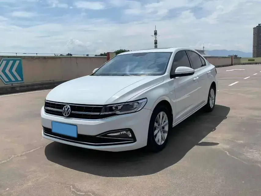 2020 Volkswagen Bora 1.5L 113HP L4 6AT