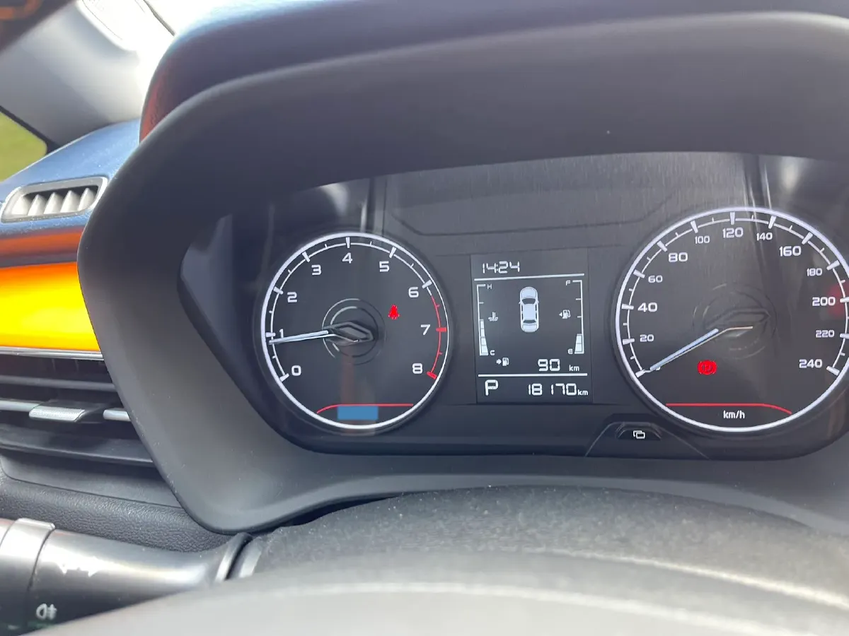 2022 Livan X3 PRO 1.5L 113HP L4 CVT,autocango,china used car exporter,china ev exporter,chinese used car exporter,chinese used ev exporter