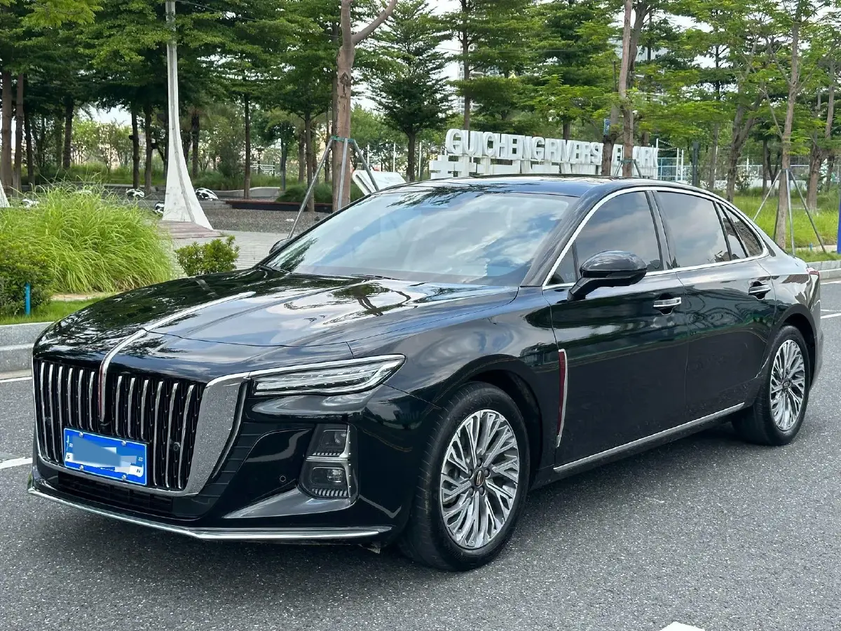 2023 HongQi H5 2.0T 224HP L4 8AT