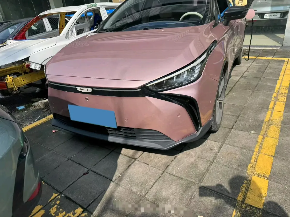 2022 Geometry M6 BEV 70KWH,autocango,china used car exporter,china ev exporter,chinese used car exporter,chinese used ev exporter