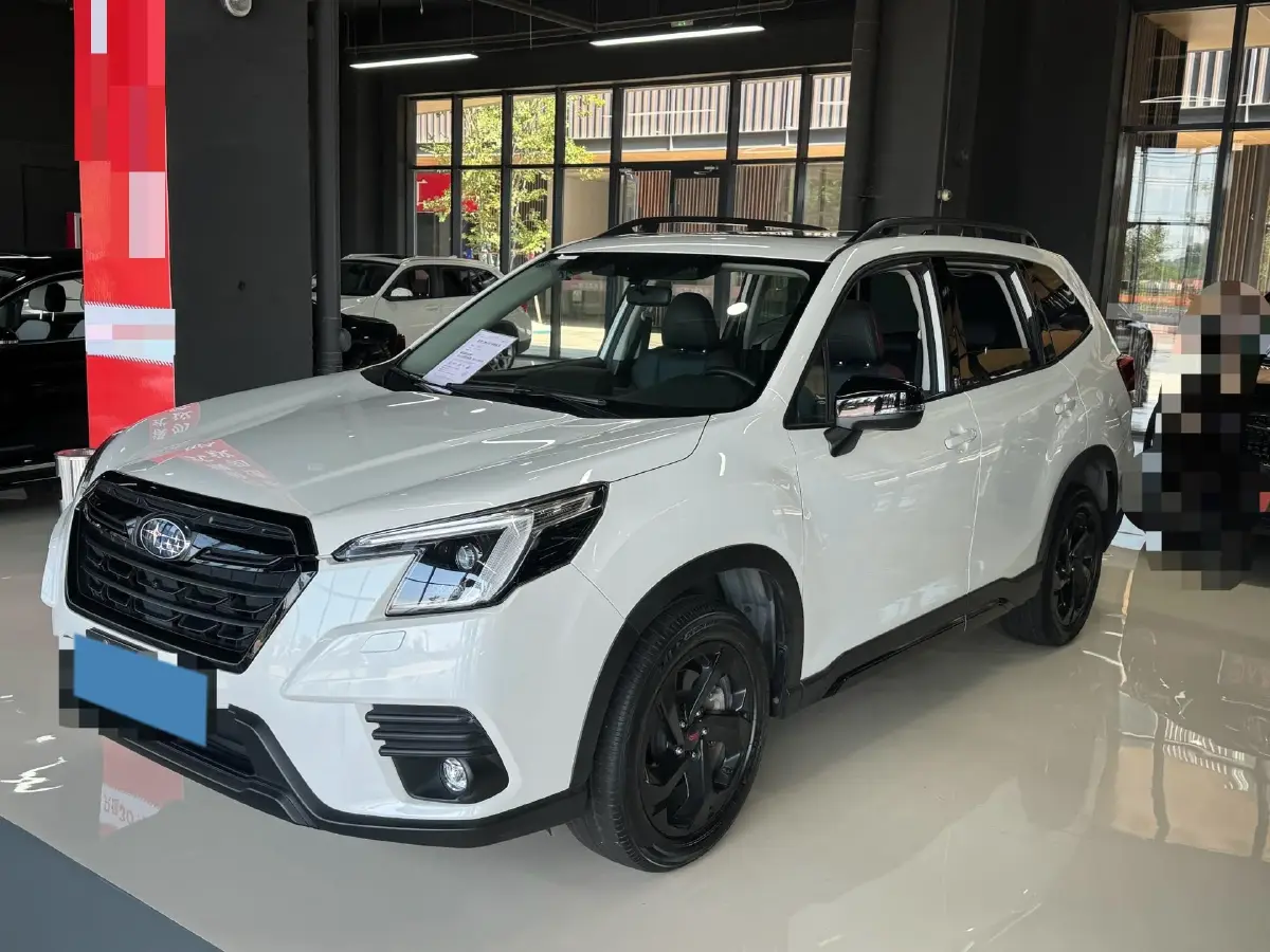 2024 Subaru Forester 2.5L 169HP H4 CVT