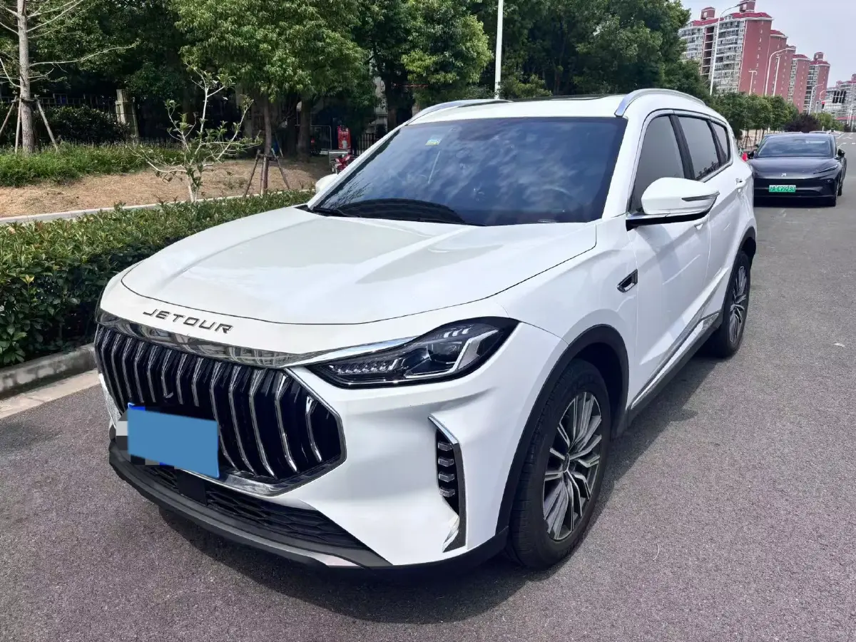 2024 Jetour X70 Plus 1.5T 156HP L4 6MT