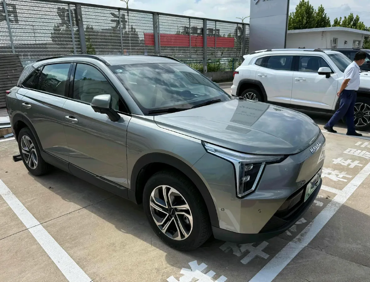 2023 Haval Fierce Dragon 1.5L 101HP L4 2DHT PHEV 19.27KWH,autocango,china used car exporter,china ev exporter,chinese used car exporter,chinese used ev exporter