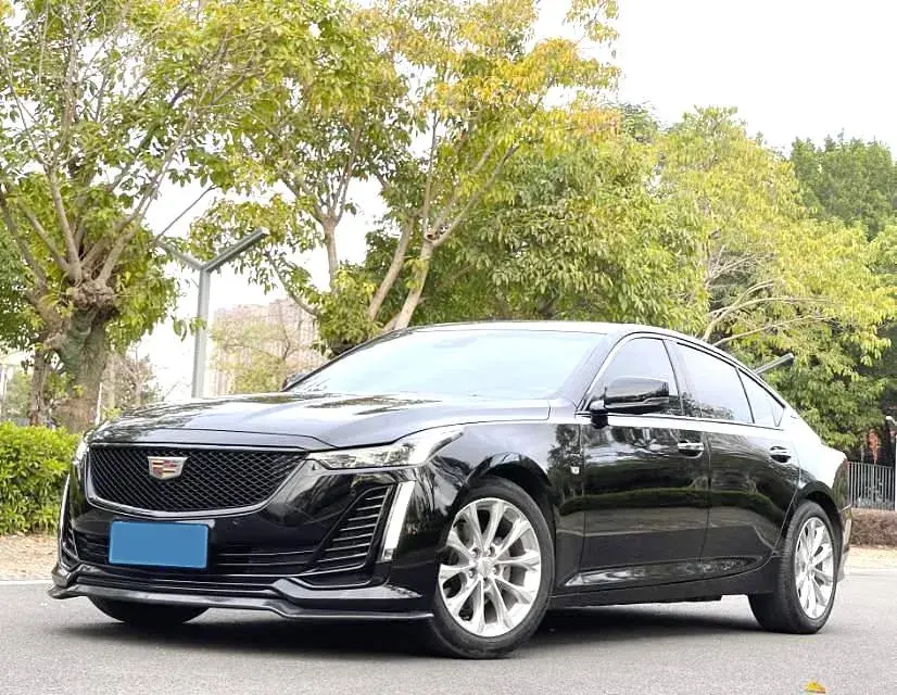2021 Cadillac CT5 2.0T 237HP L4 10AT