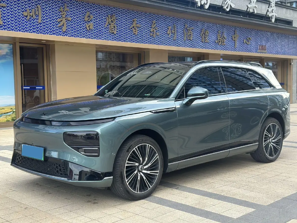 2024 Xpeng G9 BEV 98KWH