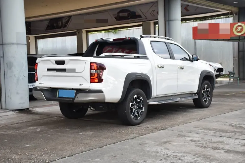 2024 ChangAn Hunter 2.0T 190HP L4 REEV 31.18KWH,autocango,china used car exporter,china ev exporter,chinese used car exporter,chinese used ev exporter