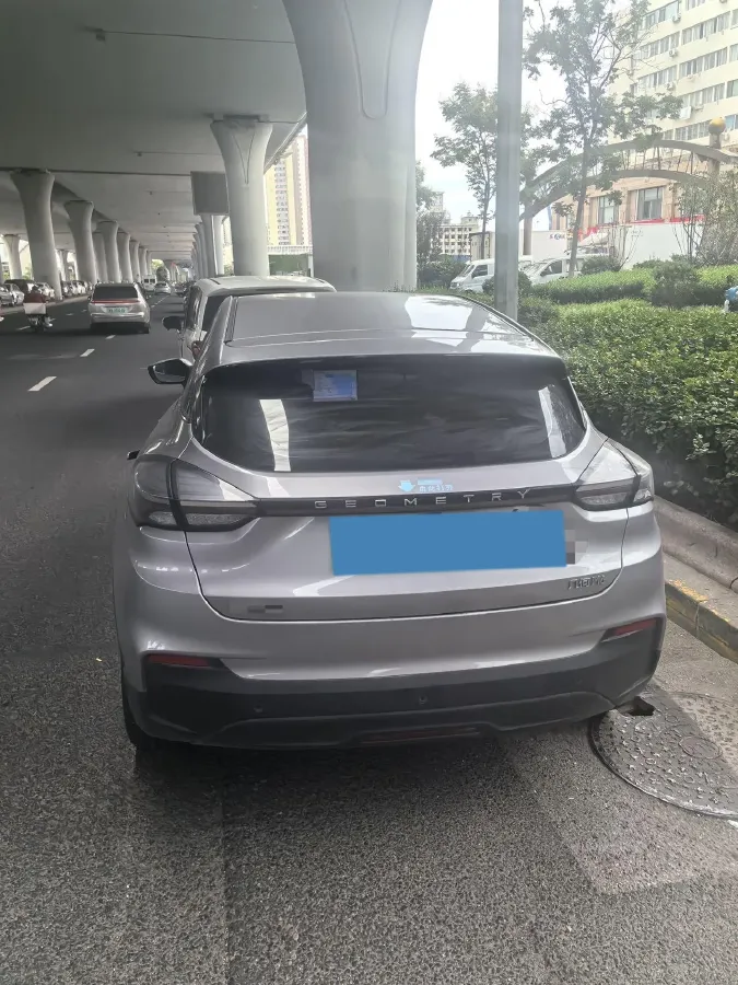 2022 Geometry M6 BEV 70KWH,autocango,china used car exporter,china ev exporter,chinese used car exporter,chinese used ev exporter