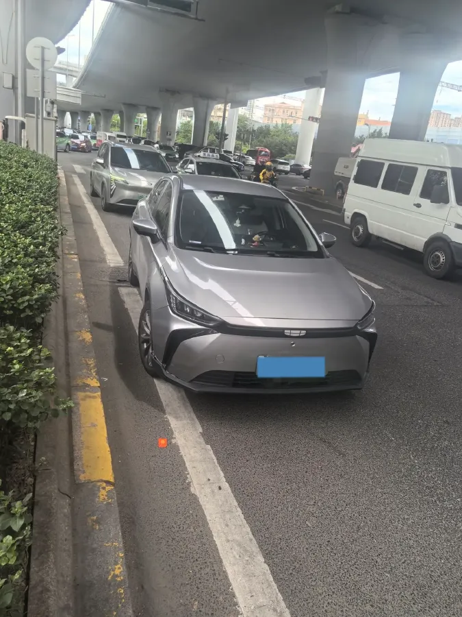 2022 Geometry M6 BEV 70KWH,autocango,china used car exporter,china ev exporter,chinese used car exporter,chinese used ev exporter