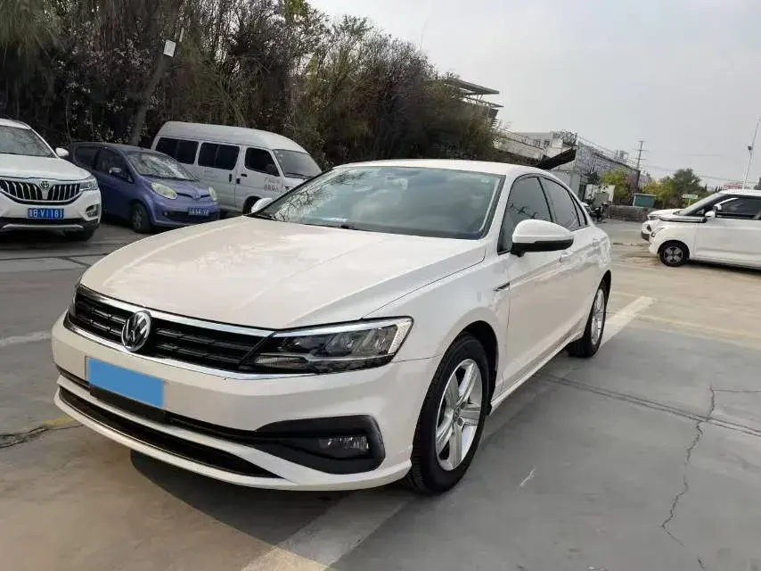 2021 Volkswagen Lamando 1.4T 131HP L4 7DCT