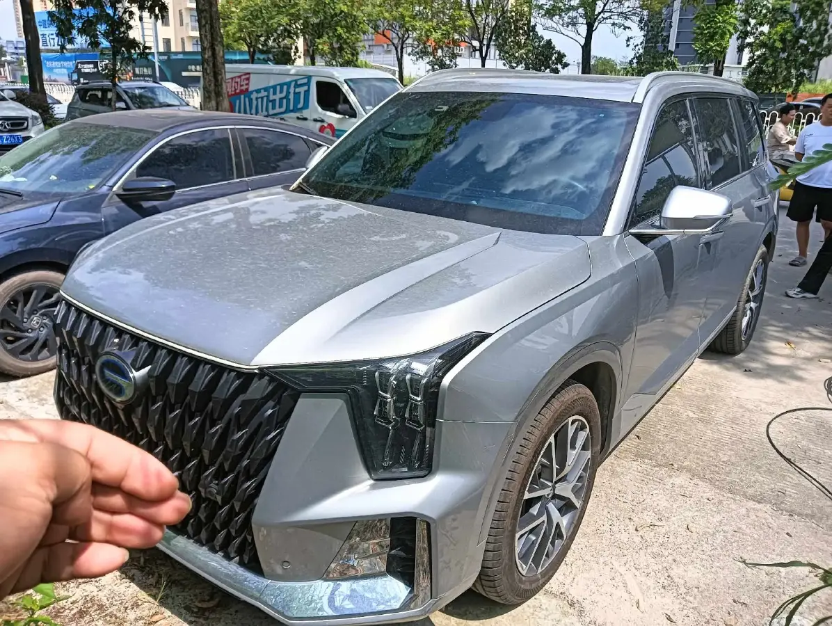 2024 GAC Trumpchi GS8 2.0T 190HP L4 E-CVT Hybrid