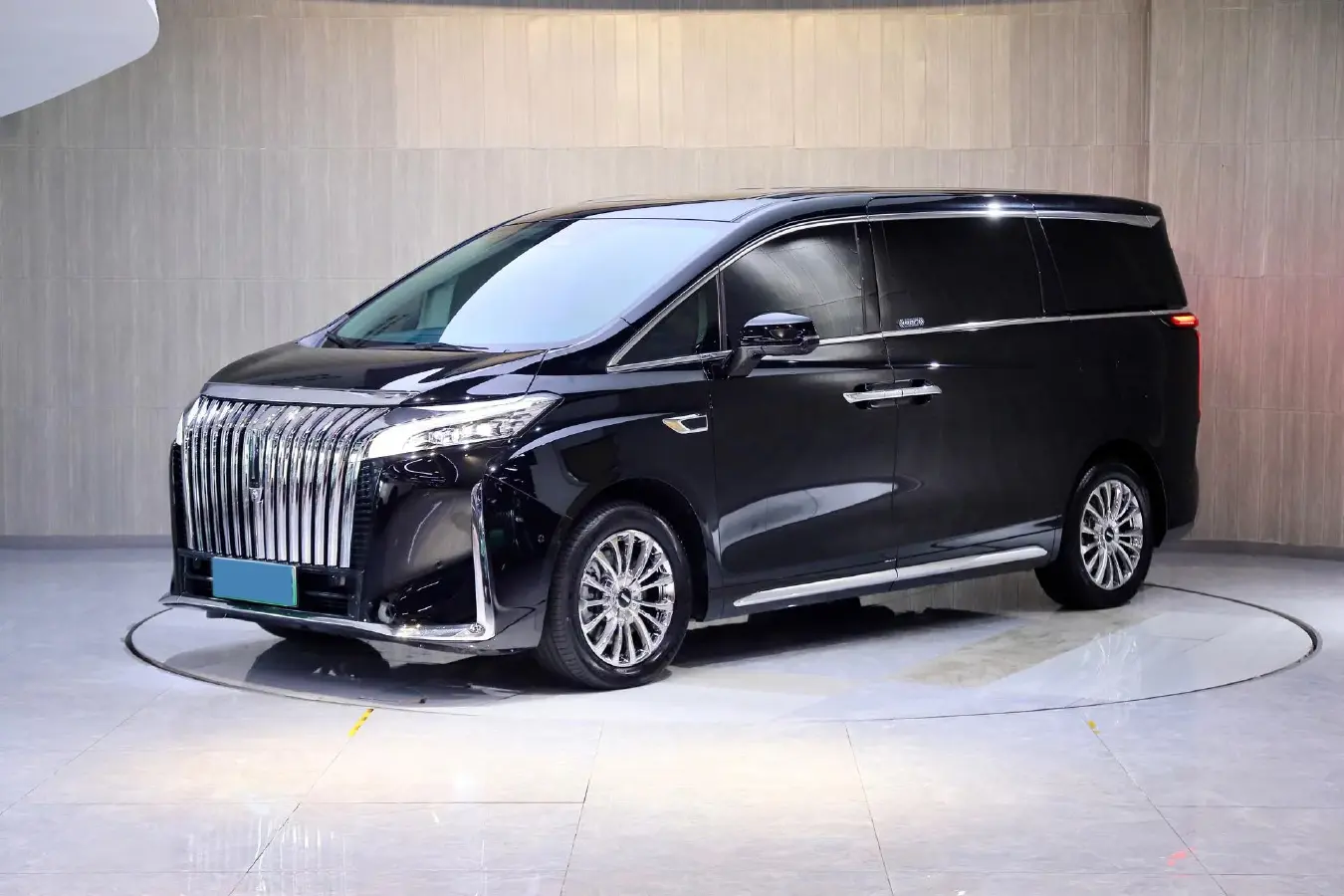 2024 HongQi HQ9 2.0T 163HP L4 1DHT PHEV 20.14KWH