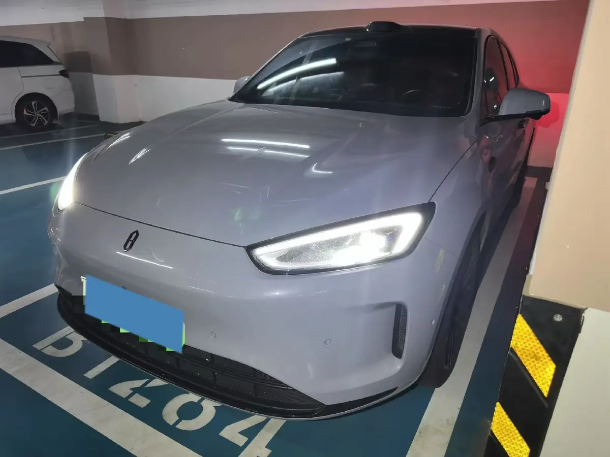 2024 HIMA AITO M5 1.5T 152HP L4 REEV 42KWH