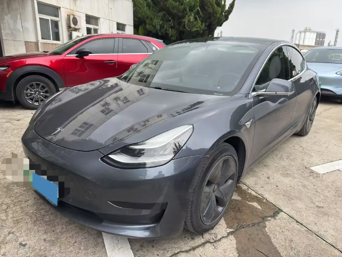2019 Tesla Model 3 BEV 52KWH