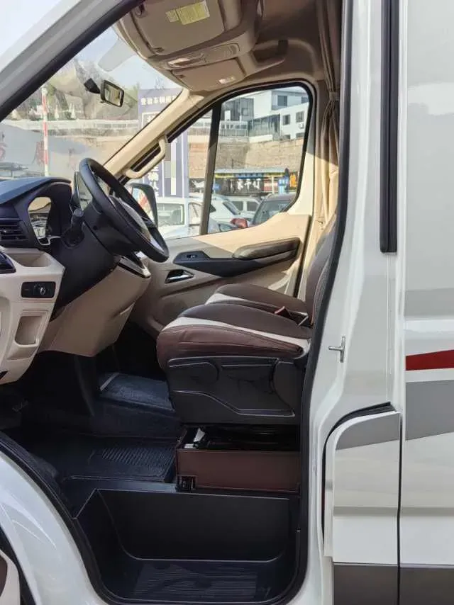 2021 MAXUS V90 RV 2.0T 148HP L4 6AT,autocango,china used car exporter,china ev exporter,chinese used car exporter,chinese used ev exporter