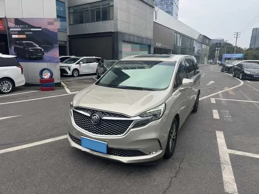 2022 Buick GL8 2.0T 237HP L4 9AT