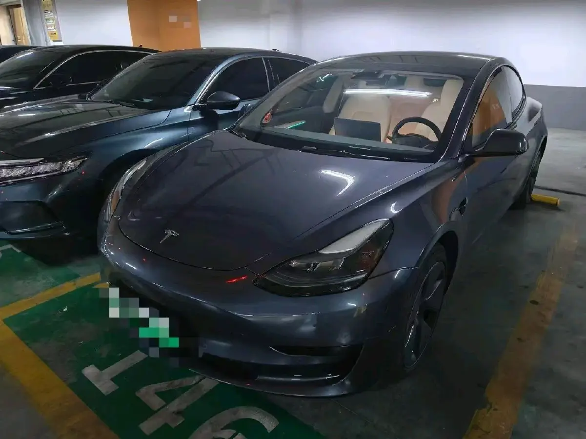 2022 Tesla Model 3 BEV 60KWH
