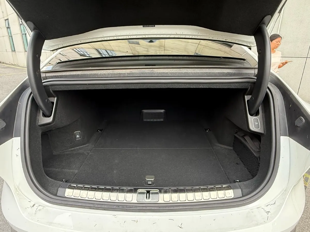 2025 NIO ET9 BEV 100KWH,autocango,china used car exporter,china ev exporter,chinese used car exporter,chinese used ev exporter