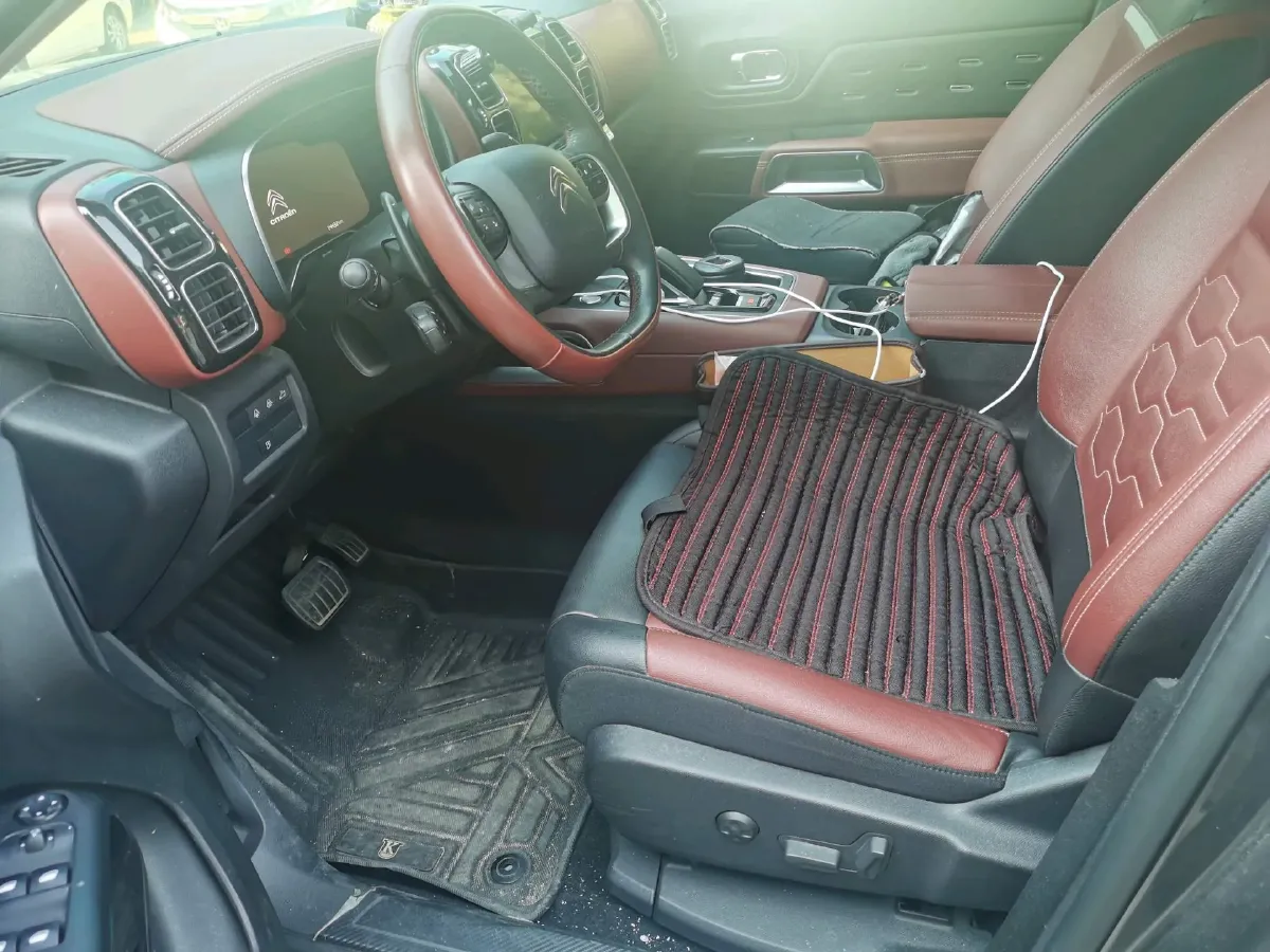 2020 Citroen C5 AircrossS 1.6T 200HP L4 8AT PHEV 12.96KWH,autocango,china used car exporter,china ev exporter,chinese used car exporter,chinese used ev exporter