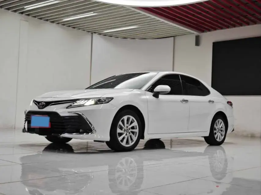 2021 Toyota Camry 2.0L 178HP L4 CVT