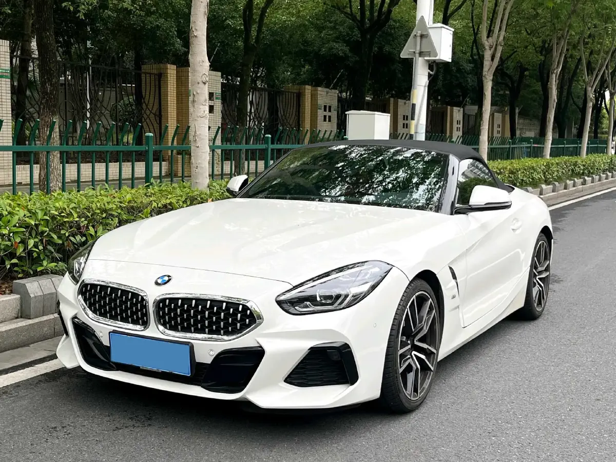 2019 BMW Z4 2.0T 197HP L4 8AT