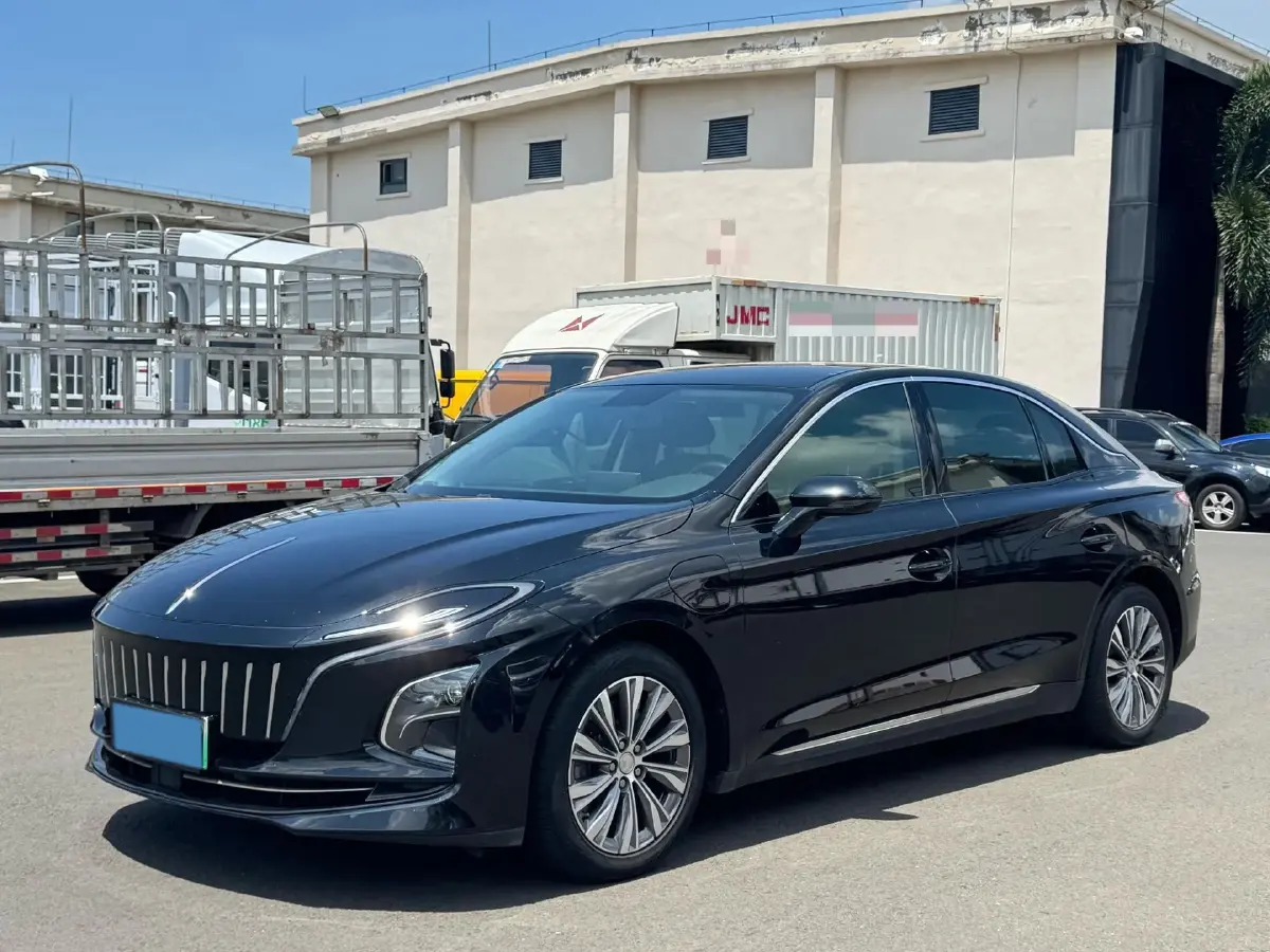 2022 HongQi E-QM5 BEV 54KWH