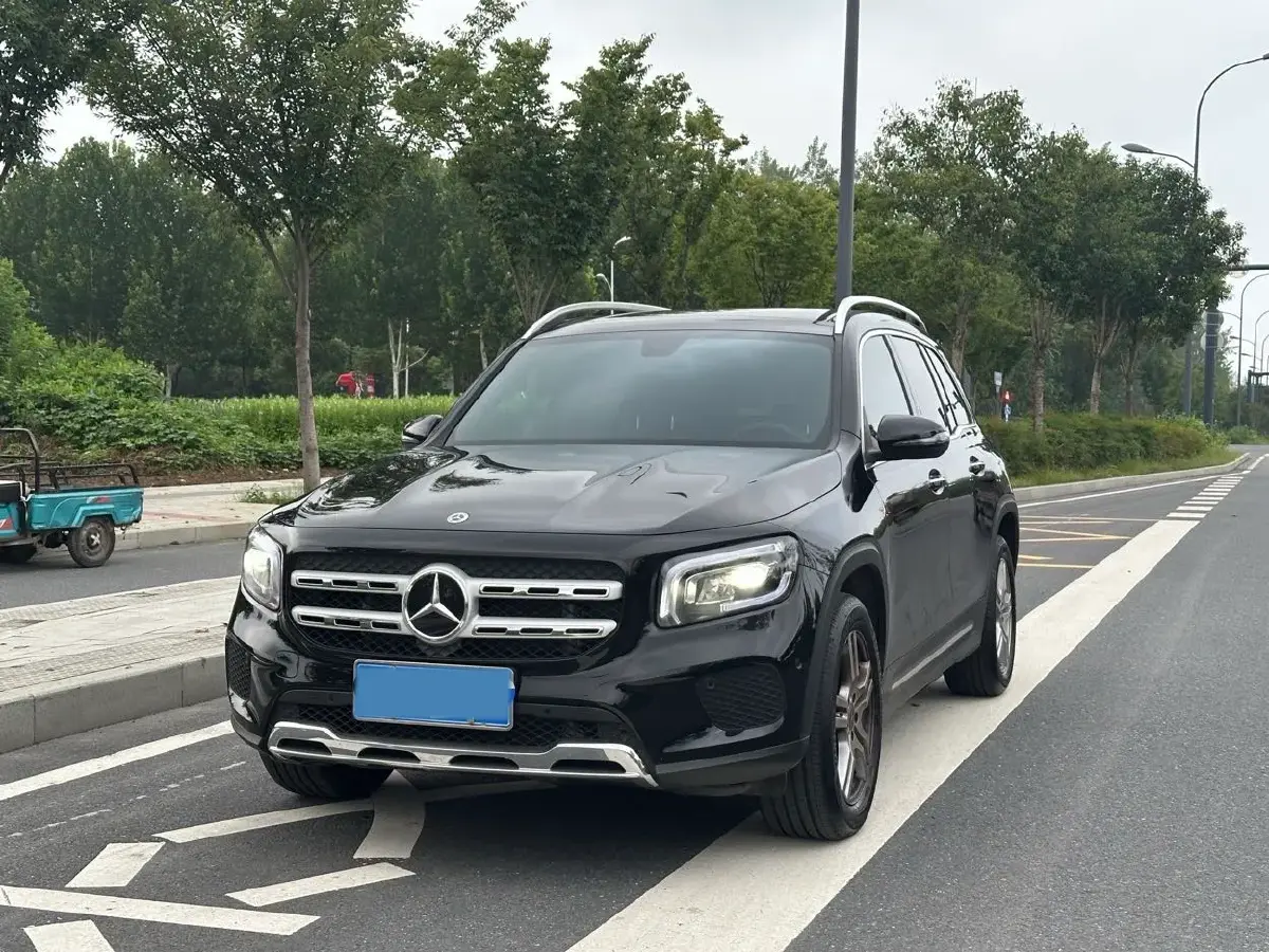 2023 Mercedes-Benz GLB Class 2.0T 190HP L4 8DCT