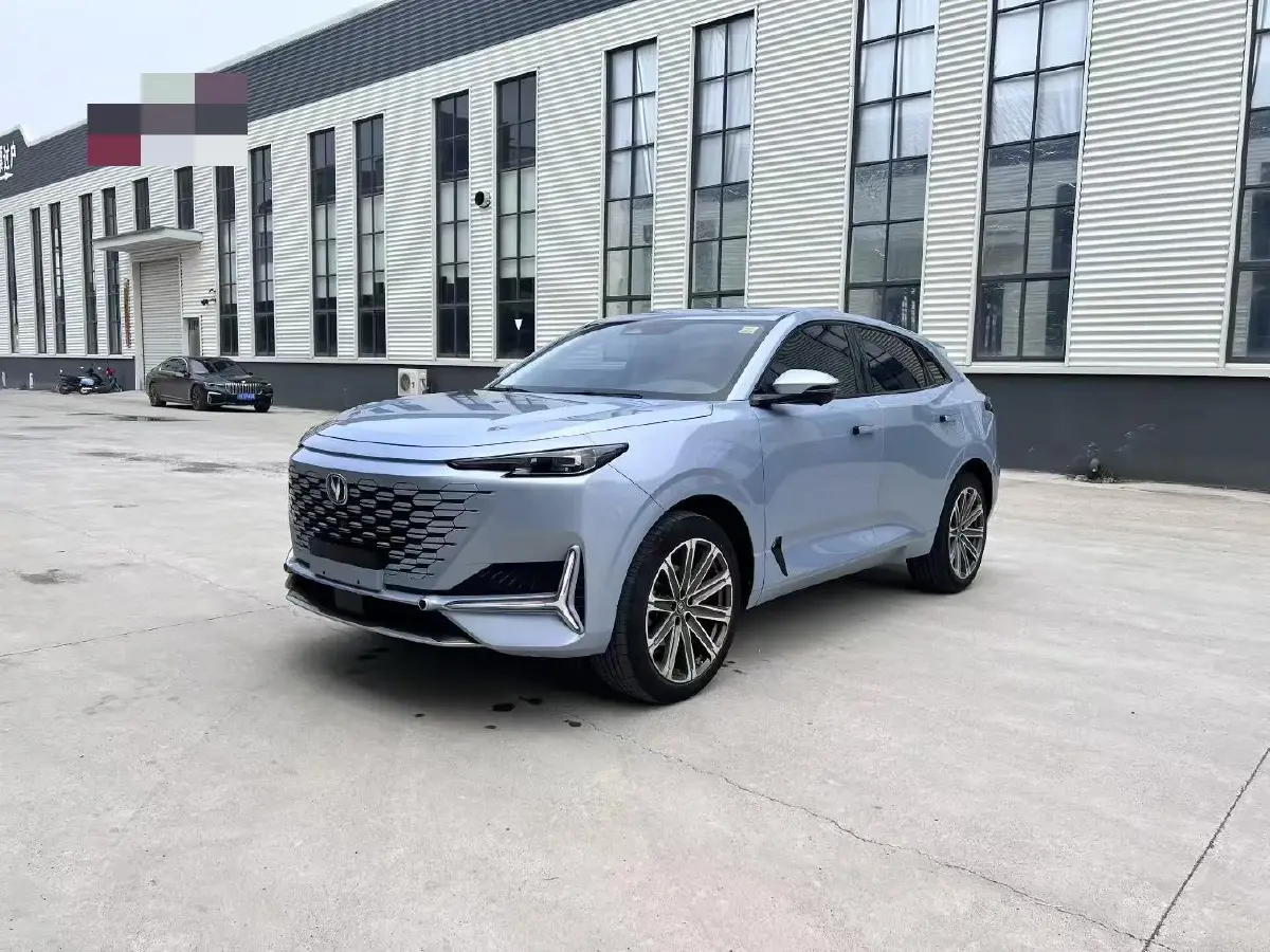 2021 ChangAn UNI-K 2.0T 233HP L4 8AT