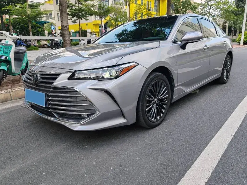 2019 Toyota Avalon 2.5L 209HP L4 8AT