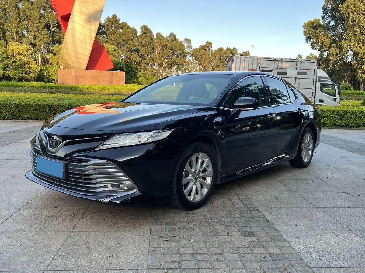 2019 Toyota Camry 2.0L 178HP L4 CVT