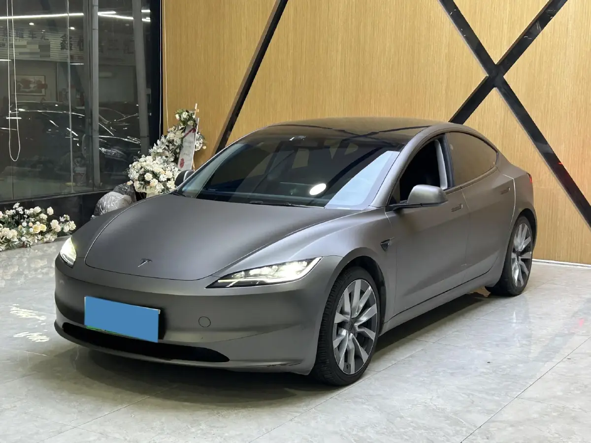 2023 Tesla Model 3 BEV 60KWH