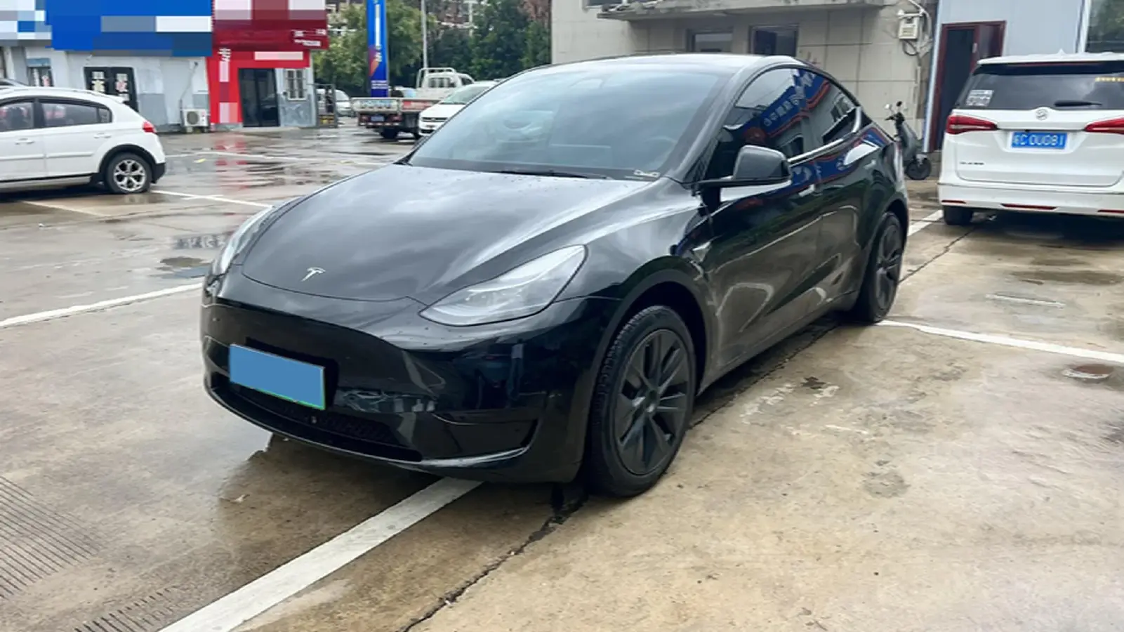2023 Tesla Model Y BEV 60KWH