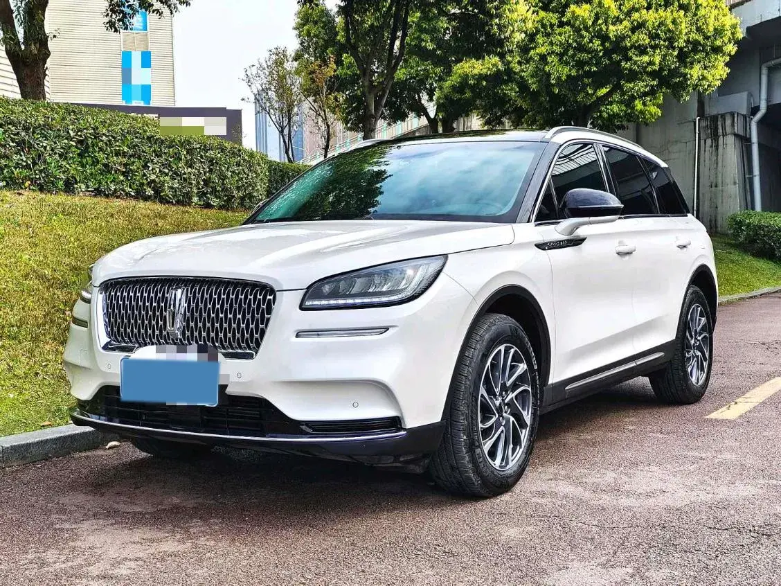 2022 Lincoln Corsair 2.0T 245HP L4 8AT