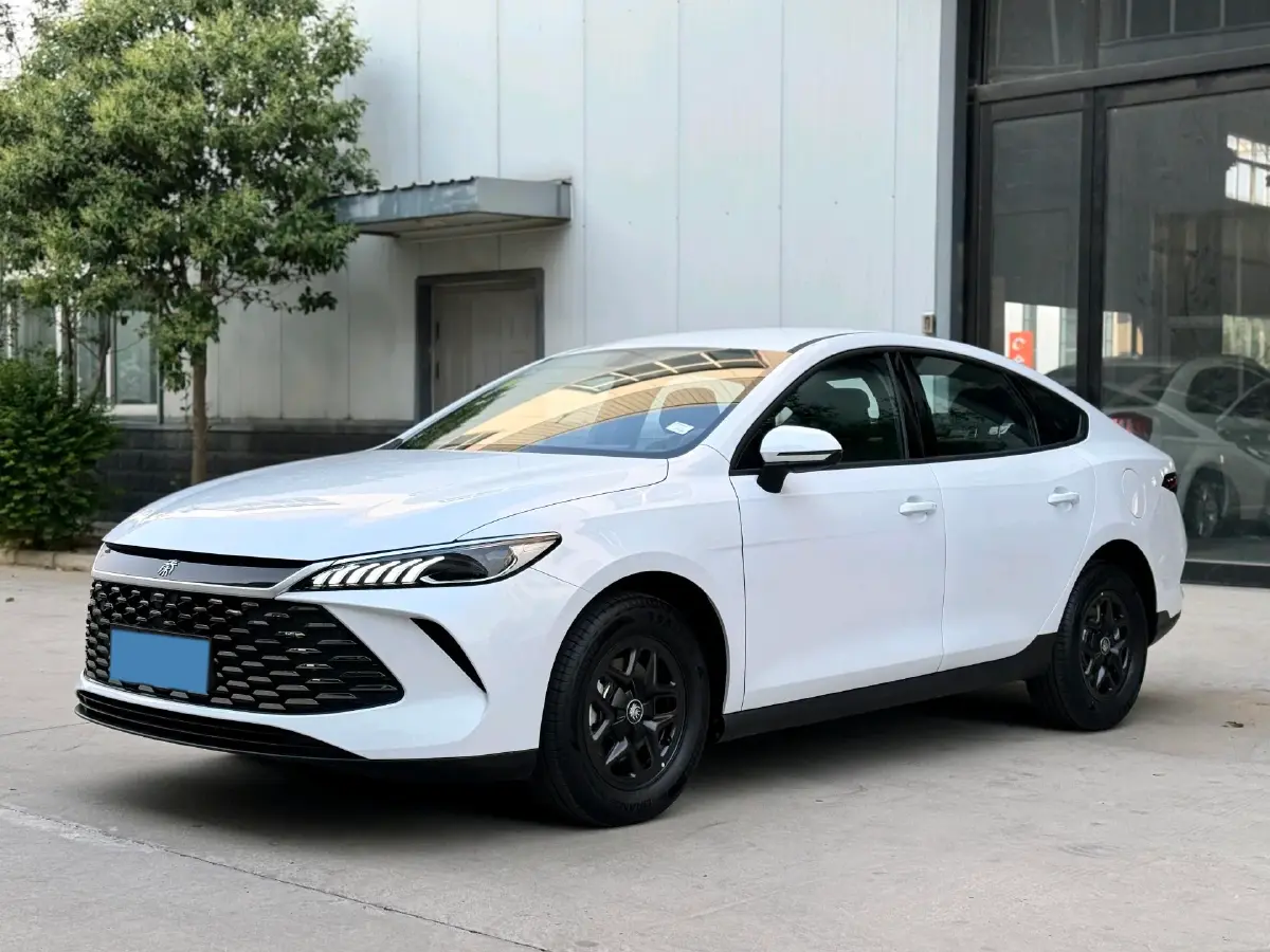 2025 BYD Qin Plus 1.5L 101HP L4 E-CVT PHEV 7.68KWH