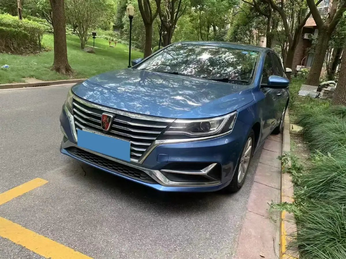 2017 Roewe i6 1.0T 125HP L3 2AT PHEV