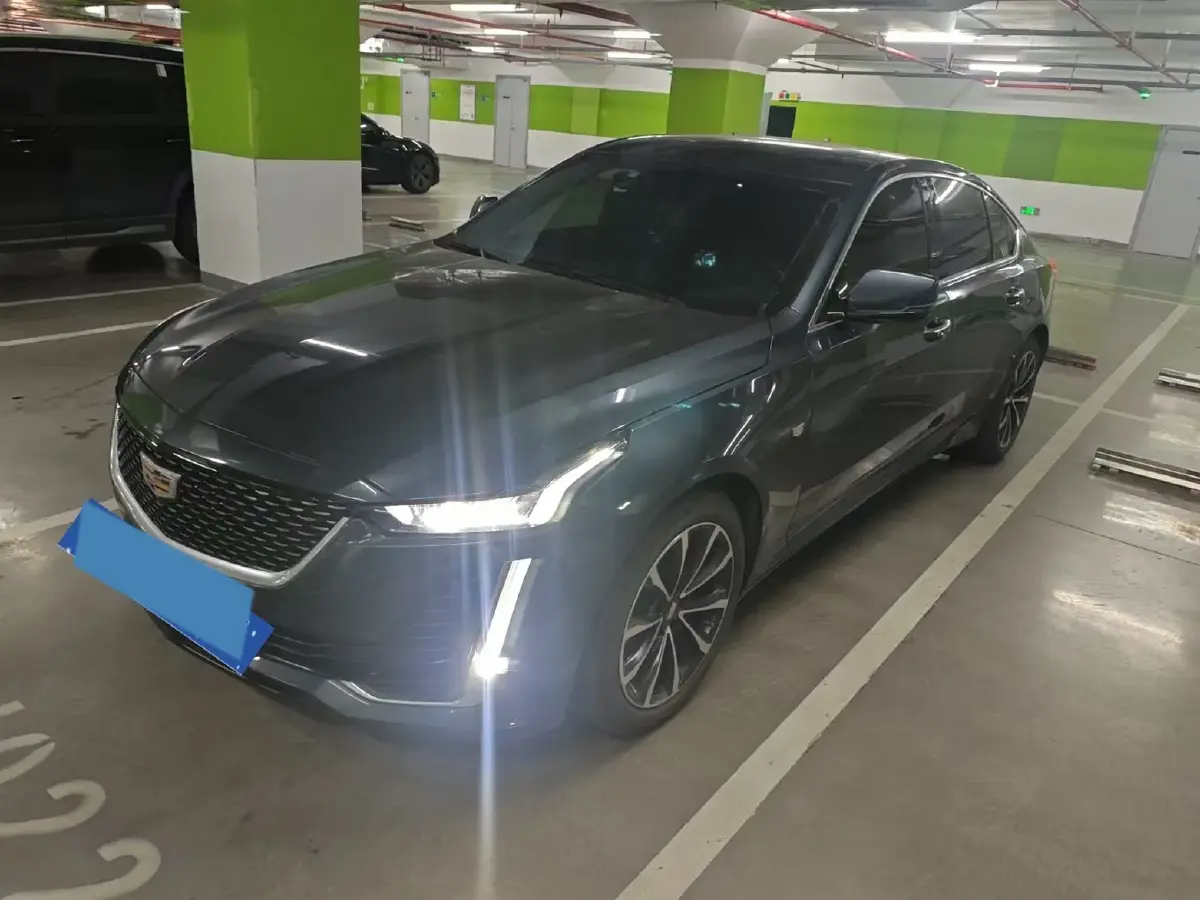 2021 Cadillac CT5 2.0T 237HP L4 10AT