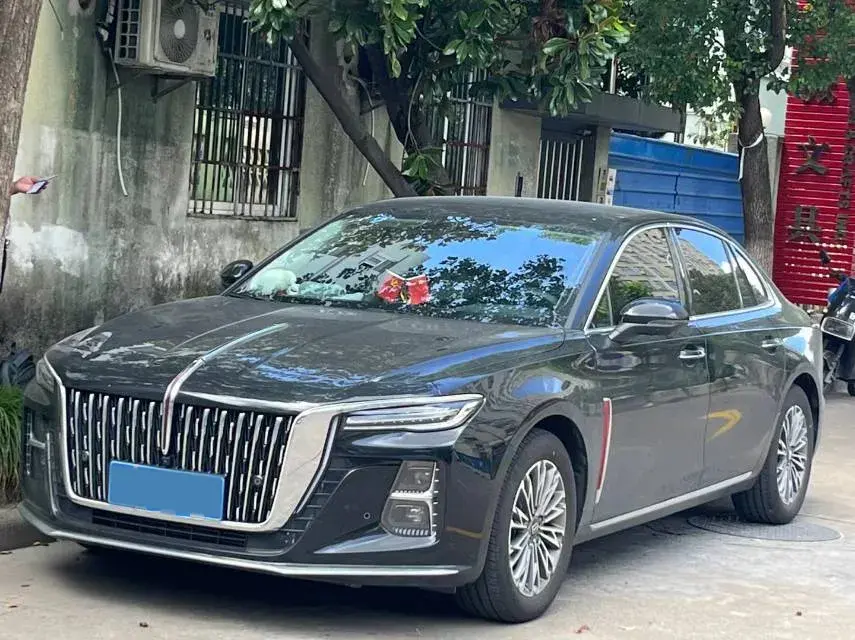 2025 HongQi H5 1.5T 169HP L4 7DCT