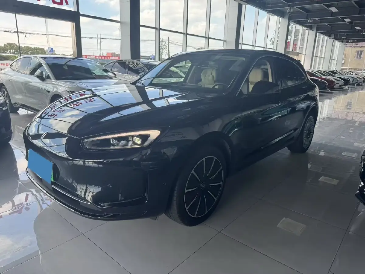 2022 HIMA AITO M5 Range Extended 125HP REEV 40KWH