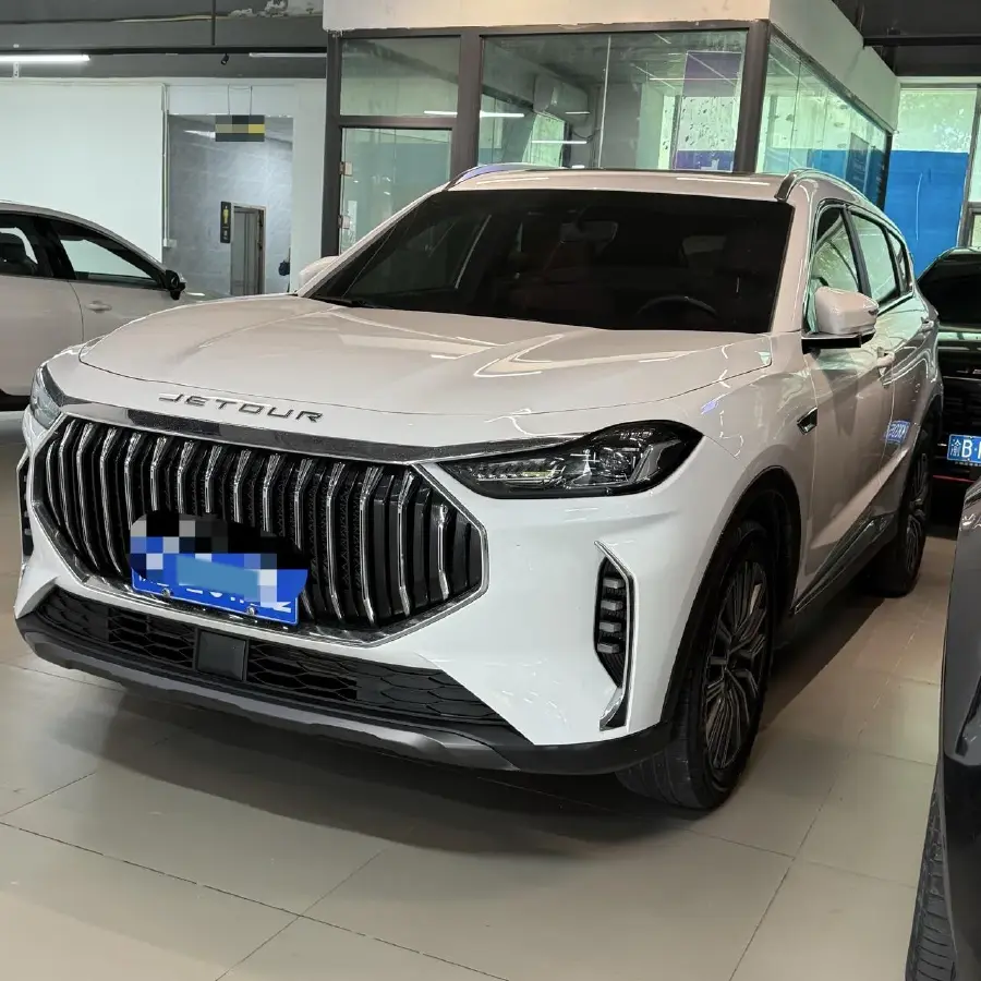 2025 Jetour X70 Plus 1.5T 156HP L4 6MT