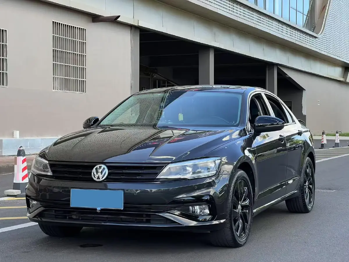 2021 Volkswagen Lamando 1.4T 150HP L4 7DCT