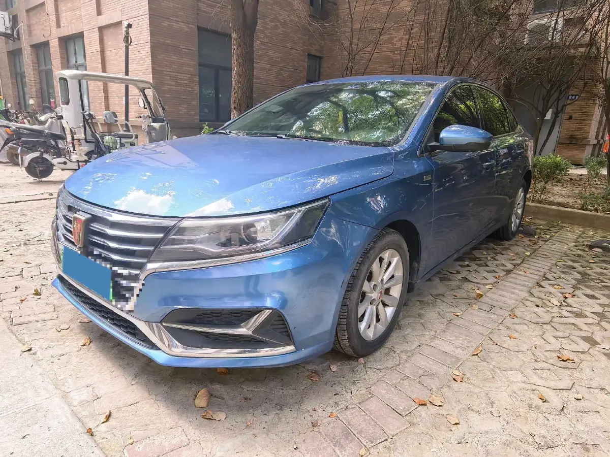 2017 Roewe i6 1.0T 125HP L3 7DCT