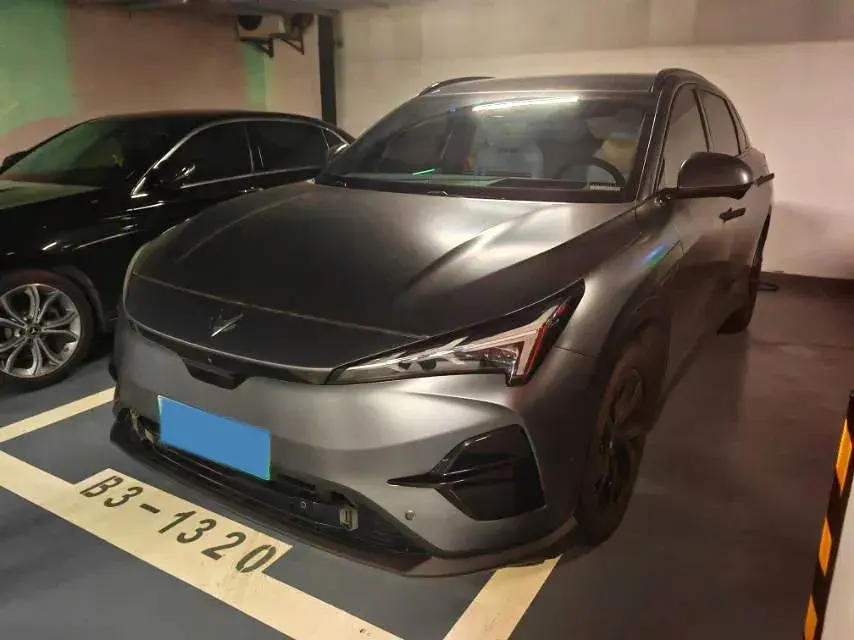 2024 ARCFOX αT5 BEV 65KWH