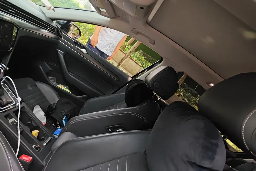 2020 Volkswagen Magotan 2.0T 186HP L4 7DCT,autocango,china used car exporter,china ev exporter,chinese used car exporter,chinese used ev exporter