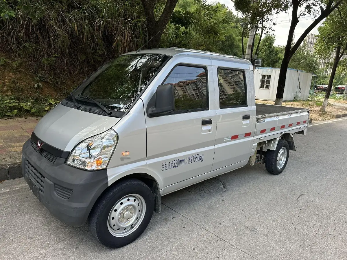 2019 WuLing RongGuang Mini Truck 1.2L 82HP L4 5MT