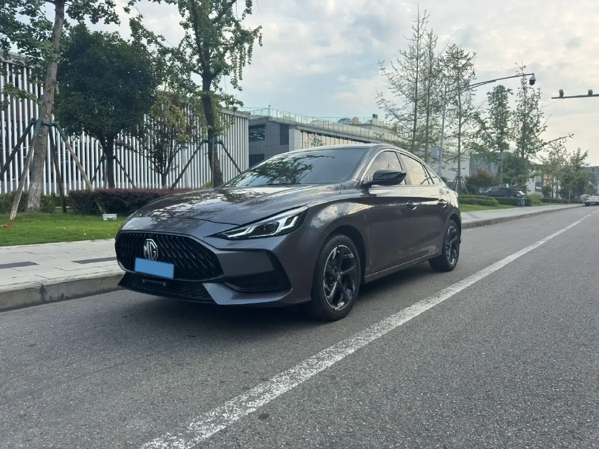 2023 MG 5 1.5T 181HP L4 7DCT